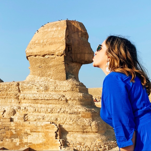 Meet your Posher, Lauren - Picture 2 of 6